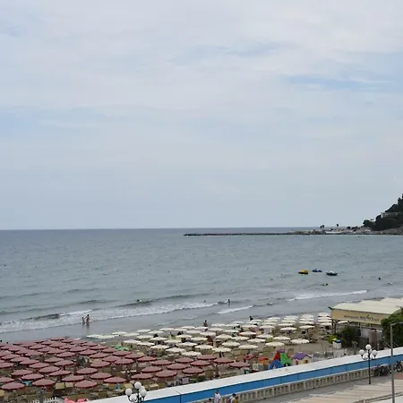 Гостевой дом Le Della Nonna Диано-Марина