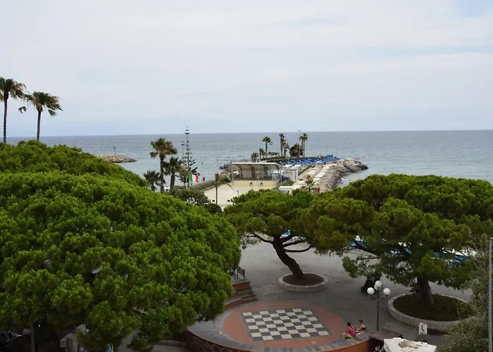 Le Della Nonna Pensión 3*